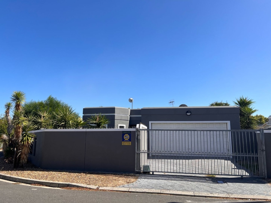 3 Bedroom Property for Sale in Parklands Western Cape